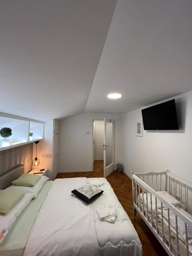 Apartments Krapinske Toplice Krtak Biba מראה חיצוני תמונה